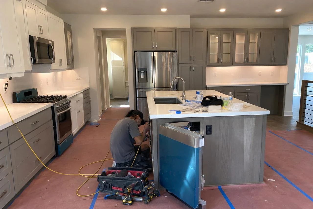 Appliance repair in a Solana Beach kitchen